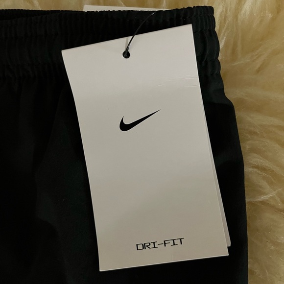 NWT Nike Dri-Fit Black Running Shorts - Picture 3 of 5